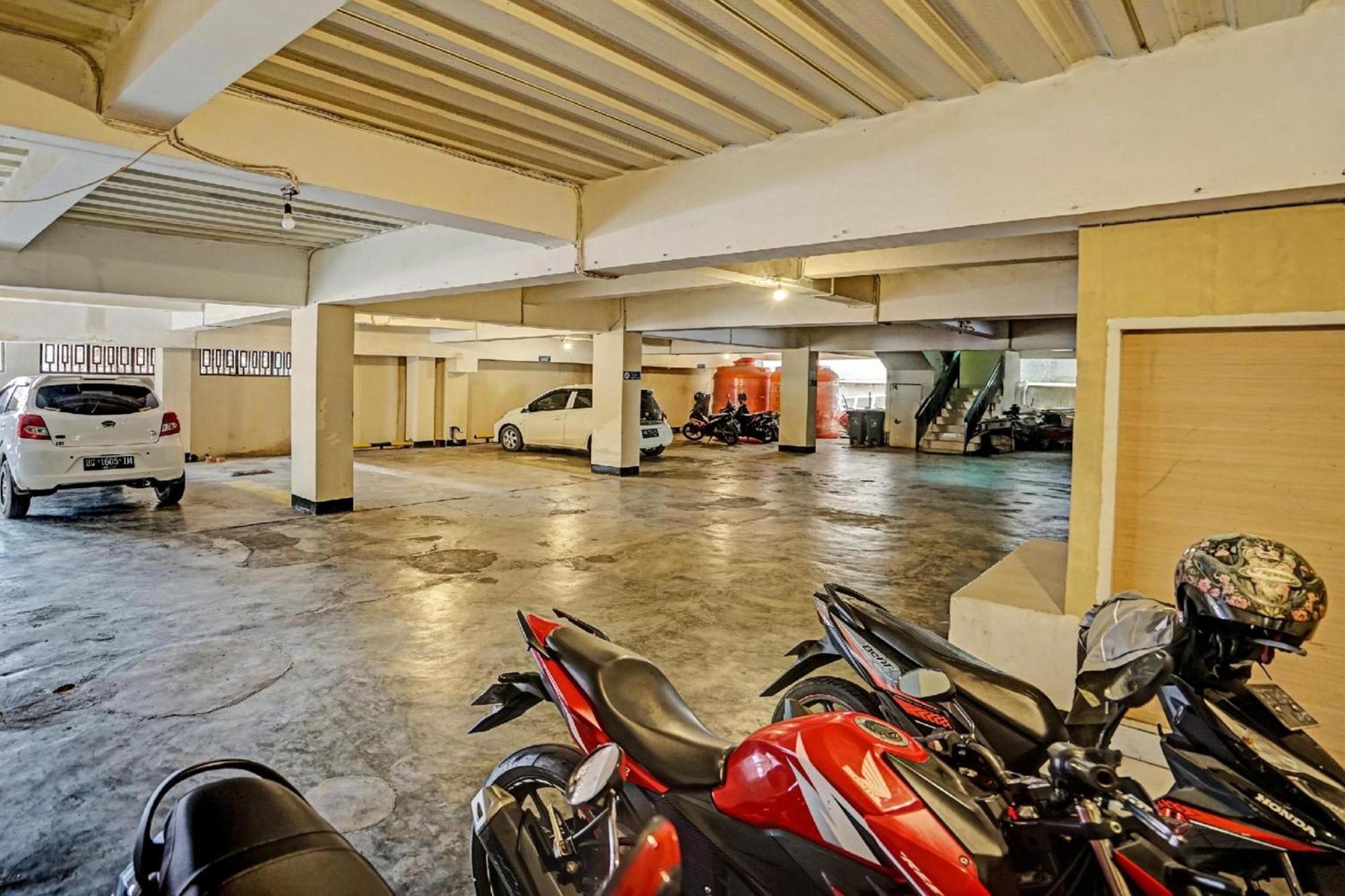 Hotel O Angkatan 45 Near Istana Gubernur Formerly Maleo Hotel Palembang Exterior foto