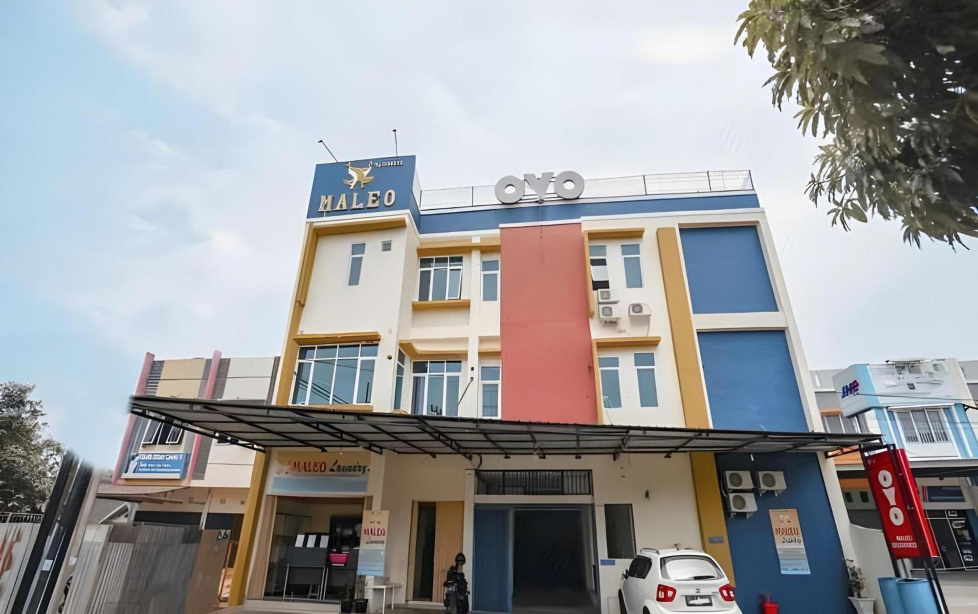 Hotel O Angkatan 45 Near Istana Gubernur Formerly Maleo Hotel Palembang Exterior foto